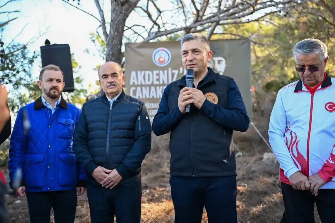 Kemer'de Mustafa Ertuğrul Aker ve Silah Arkadaşları Anıldı 3